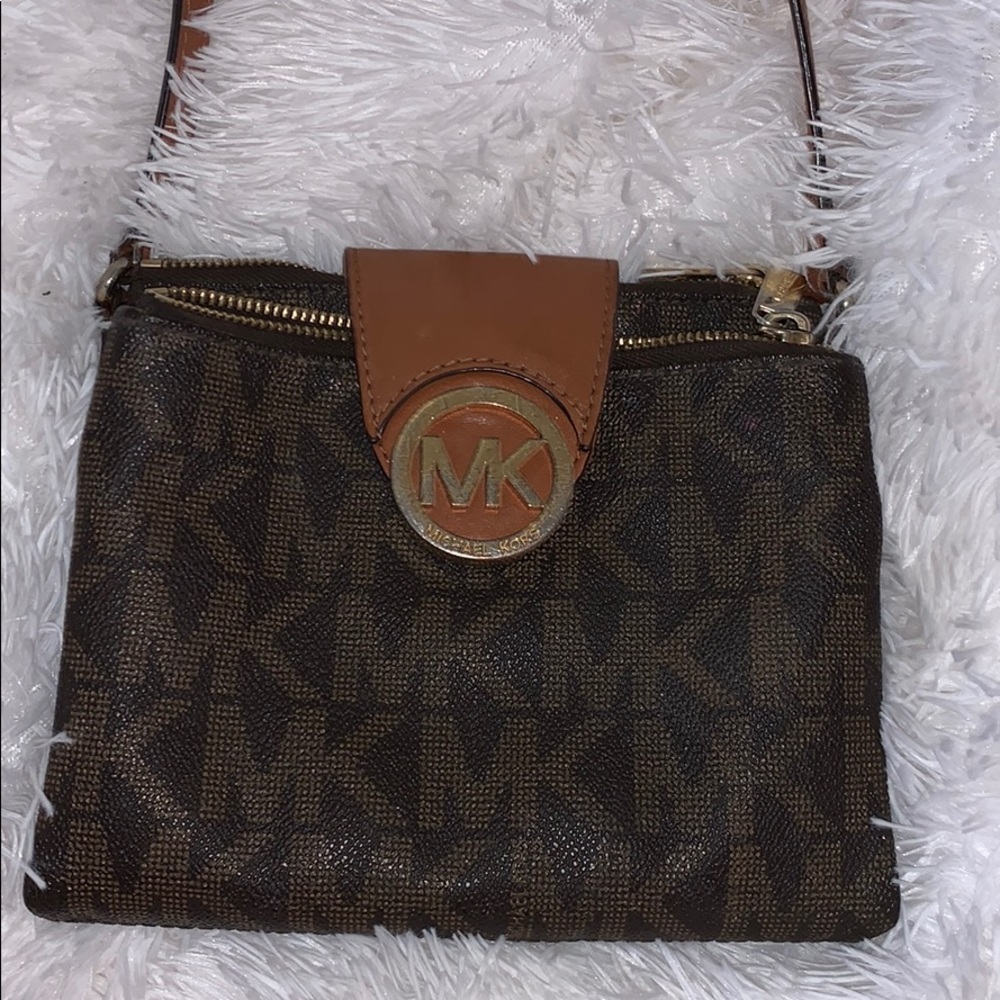 Michael Kors cross body
